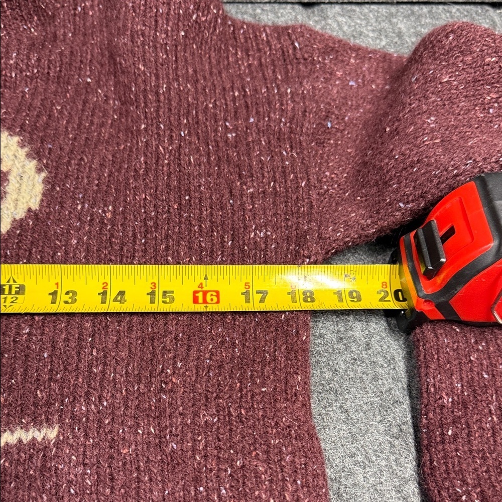 Harry Potter Maroon Sweater with Cream Letter Warner Bros. Studio Tour London. - Picture 9 of 9